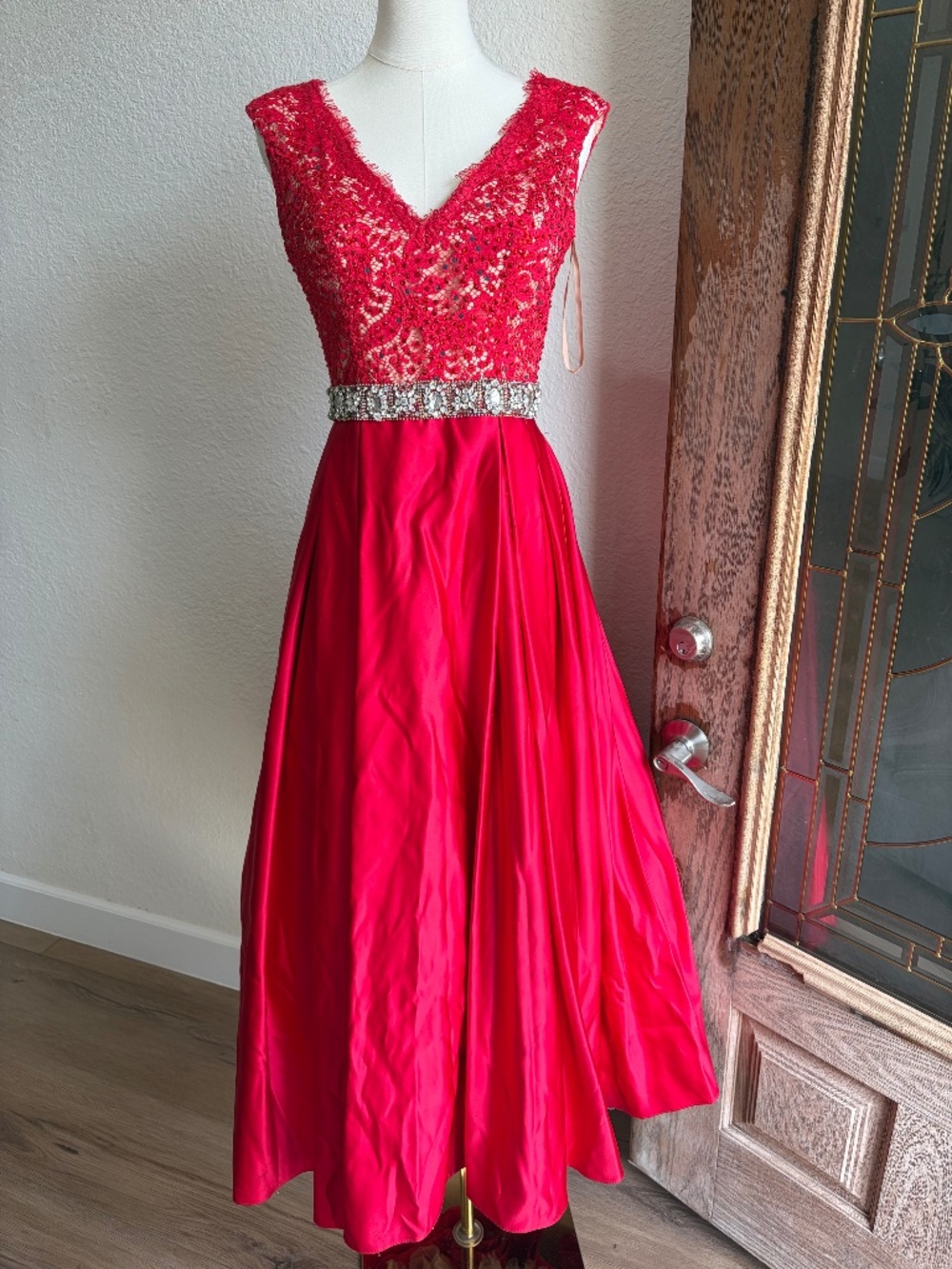 Ruby Red Jovani ball/prom gown size 4